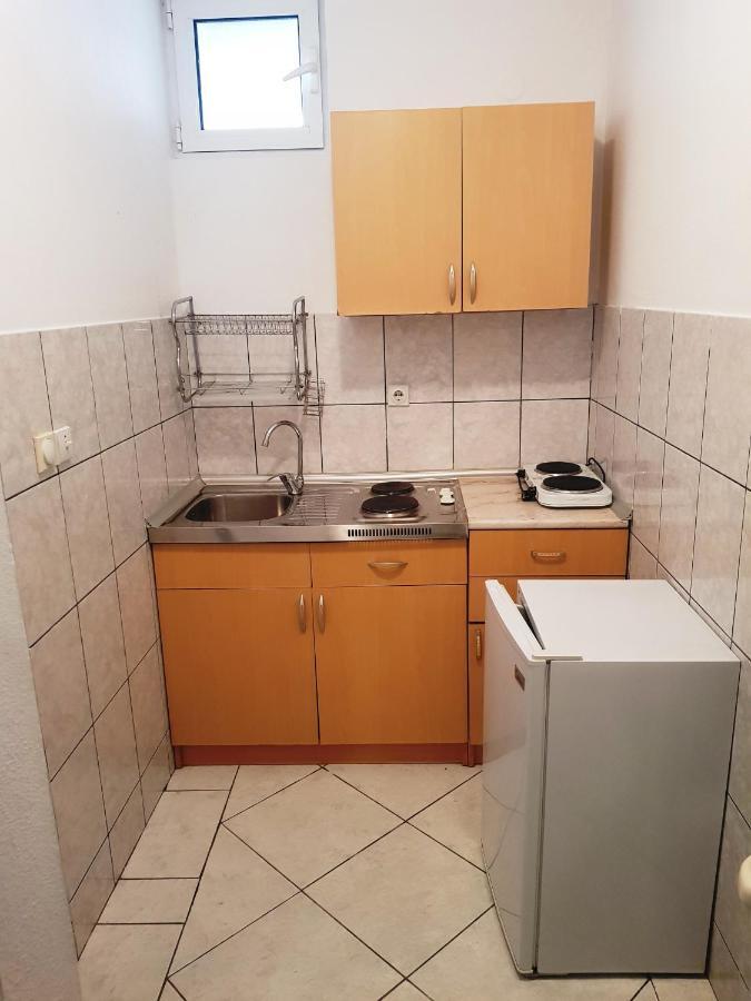 Villa Alba Apartments Добра-Вода Экстерьер фото