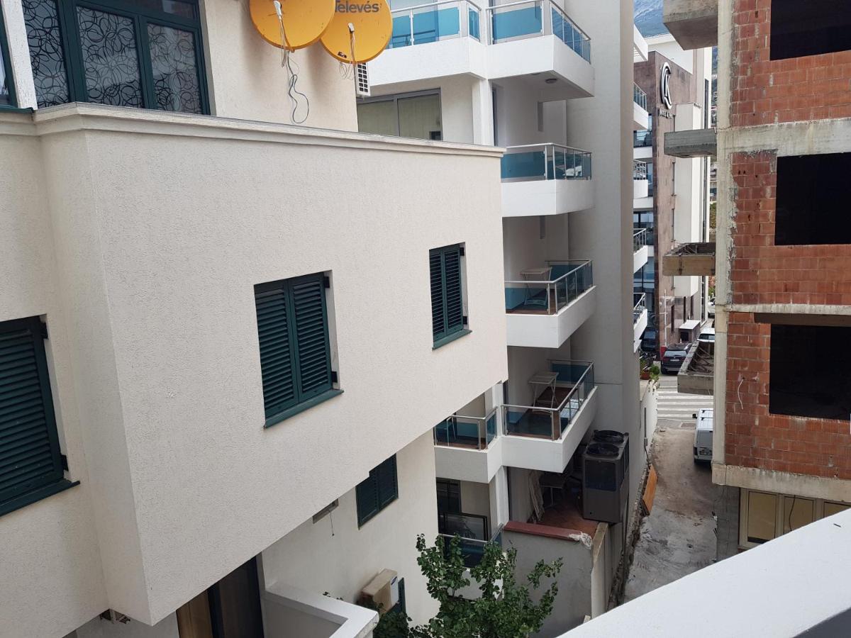 Villa Alba Apartments Добра-Вода Экстерьер фото