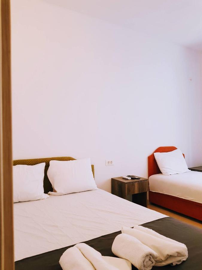 Villa Alba Apartments Добра-Вода Экстерьер фото